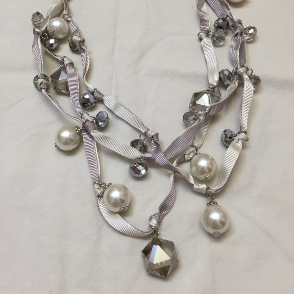 Pearl Ribbon Necklace & Earring Set (item 5724)